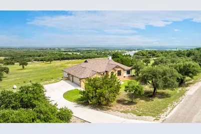 328 E Distant View Dr, Fredericksburg, TX 78624 - Photo 33