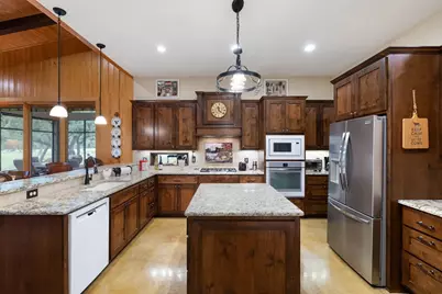 1291 Sandy Oaks Ranch Rd, Johnson City, TX 78636 - Photo 21