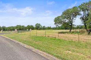 1291 Sandy Oaks Ranch Rd, Johnson City, TX 78636 - Photo 23