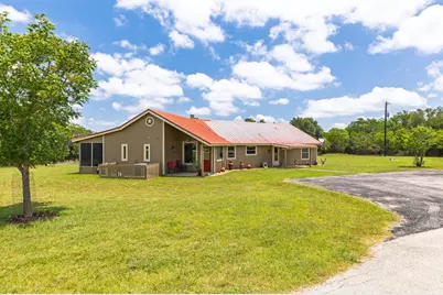 479 Park Rd 23, Blanco, TX 78060 - Photo 15