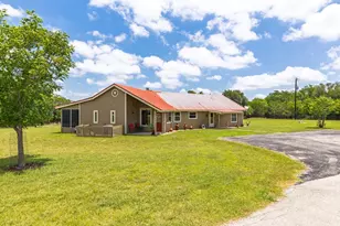 479 Park Rd 23, Blanco, TX 78060 - Photo 15