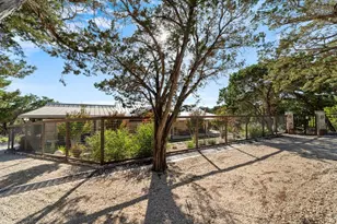 667 W Ranch Rim Rd, Hunt, TX 78025 - Photo 7