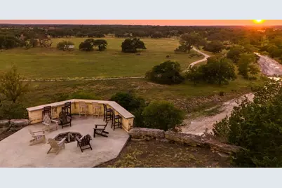 556 Cliff View Loop, Harper, TX 78631 - Photo 81