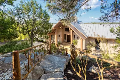 556 Cliff View Loop, Harper, TX 78631 - Photo 9