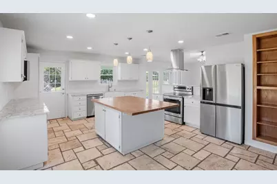 110 Live Oak Lane, Kerrville, TX 78028 - Photo 15