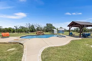 997 Kramer Rd, Harper, TX 78631 - Photo 33