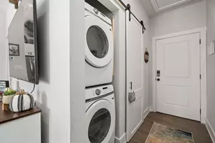 930 S Eagle St, Fredericksburg, TX 78624 - Photo 17