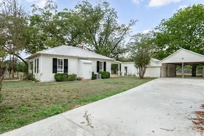 420 S Milam St, Fredericksburg, TX 78624 - Photo 23