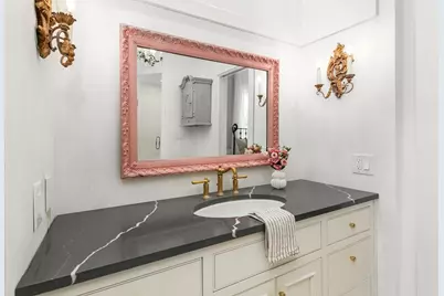 420 S Milam St, Fredericksburg, TX 78624 - Photo 15