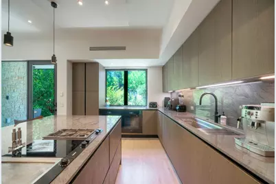 2309 S Fourth St, Austin, TX 78704 - Photo 9