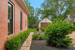 509 W Austin St, Fredericksburg, TX 78624 - Photo 45