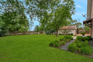 509 W Austin St, Fredericksburg, TX 78624 - Photo 35