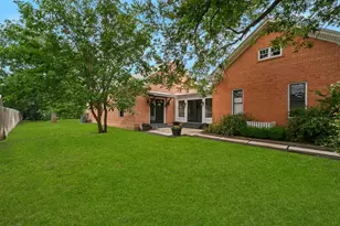 509 W Austin St, Fredericksburg, TX 78624 - Photo 41