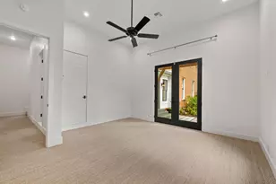 509 W Austin St, Fredericksburg, TX 78624 - Photo 37