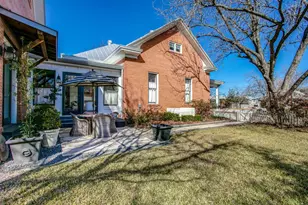 509 W Austin St, Fredericksburg, TX 78624 - Photo 59