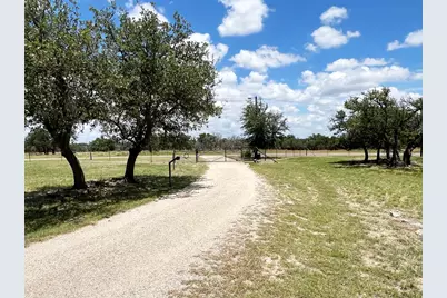 5078 Friedrich Rd, Fredericksburg, TX 78624 - Photo 47