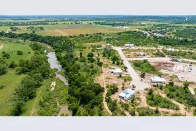 33 Lager Ct, Fredericksburg, TX 78624 - Photo 5