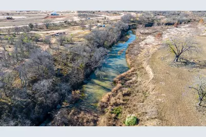 33 Lager Ct, Fredericksburg, TX 78624 - Photo 3