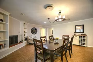 708 Mockingbird Ln, Kerrville, TX 78028 - Photo 13