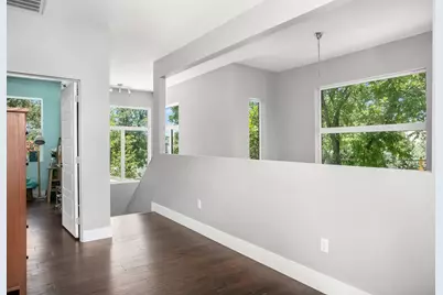 209 N Elk St, Fredericksburg, TX 78624 - Photo 19