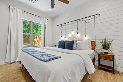 502 S Eagle St #302, Fredericksburg, TX 78624 - Photo 15