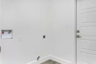 713 Wedgewood Ln, Fredericksburg, TX 78624 - Photo 23