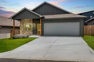 713 Wedgewood Ln, Fredericksburg, TX 78624 - Photo 13