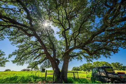 2602 County Rd 406, Llano, TX 78643 - Photo 21
