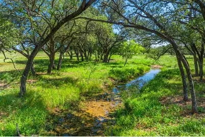 2602 County Rd 406, Llano, TX 78643 - Photo 15