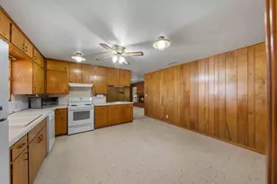 221 Pyka Rd, Fredericksburg, TX 78624 - Photo 9