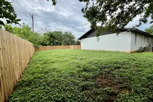 902 E Hwy St, Fredericksburg, TX 78624 - Photo 23