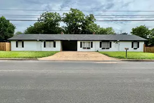 902 E Hwy St, Fredericksburg, TX 78624 - Photo 25