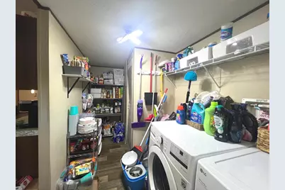 138 N Third St, Harper, TX 78631 - Photo 25