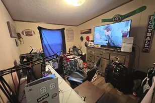 138 N Third St, Harper, TX 78631 - Photo 23