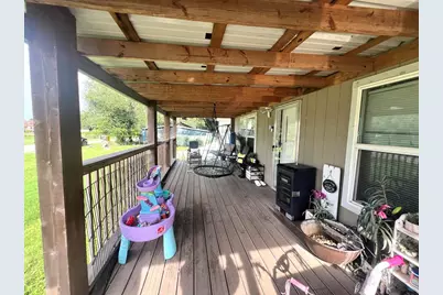 138 N Third St, Harper, TX 78631 - Photo 3