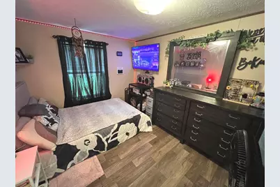 138 N Third St, Harper, TX 78631 - Photo 21