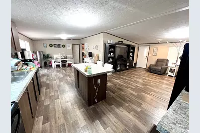 138 N Third St, Harper, TX 78631 - Photo 9