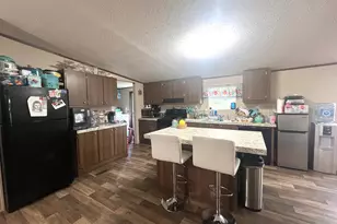 138 N Third St, Harper, TX 78631 - Photo 11