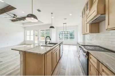 701 Grace Ln, Fredericksburg, TX 78624 - Photo 3