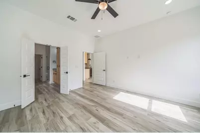 701 Grace Ln, Fredericksburg, TX 78624 - Photo 13