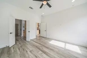 701 Grace Ln, Fredericksburg, TX 78624 - Photo 13