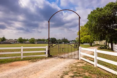 67 Sky Ln., Fredericksburg, TX 78624 - Photo 53