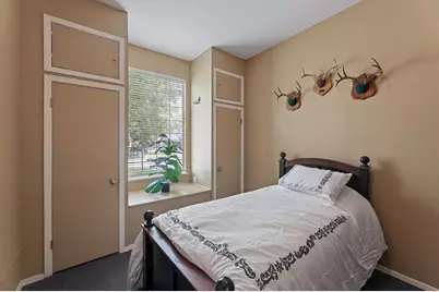 304 E Hackberry St, Fredericksburg, TX 78624 - Photo 19