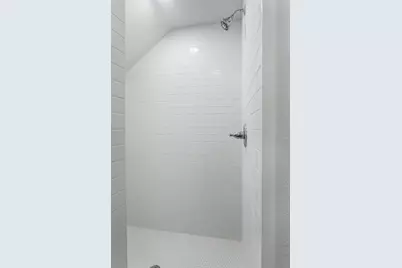 623 S Washington St, Fredericksburg, TX 78624 - Photo 11