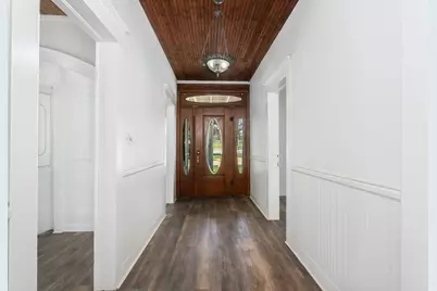 623 S Washington St, Fredericksburg, TX 78624 - Photo 3