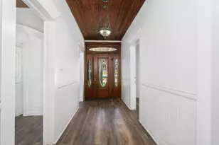 623 S Washington St, Fredericksburg, TX 78624 - Photo 3