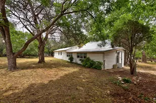 614 Harper Rd, Kerrville, TX 78028 - Photo 21