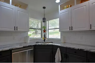 149 Holly Hill Dr, Ingram, TX 78025 - Photo 17