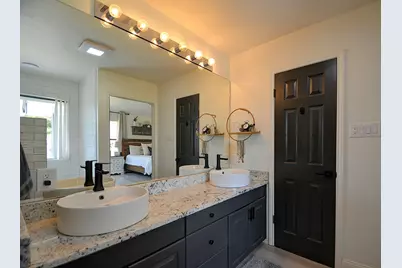 149 Holly Hill Dr, Ingram, TX 78025 - Photo 23