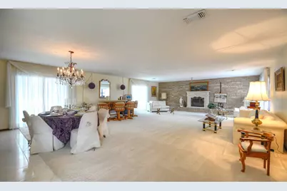 307 Westway Dr, Kerrville, TX 78028 - Photo 5